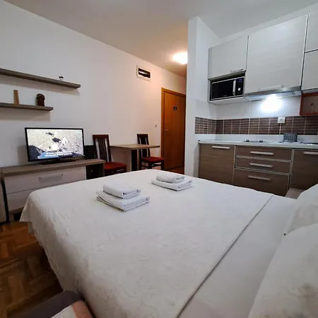 Апартаменты Zlatiborski Konaci K17 I K19