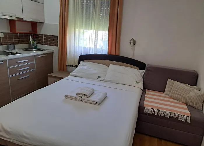 Lägenhet Zlatiborski Konaci K17 I K19